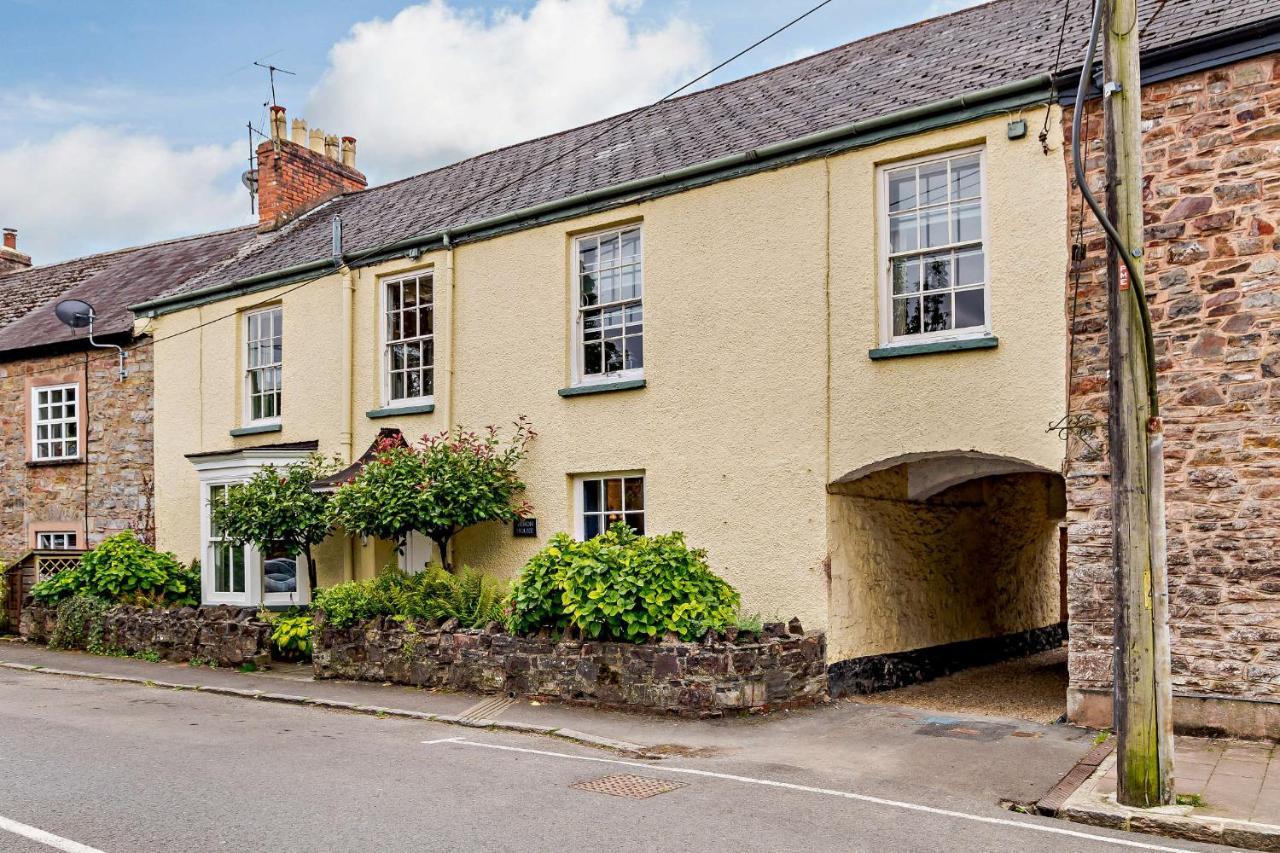 Heron House Bampton  Esterno foto