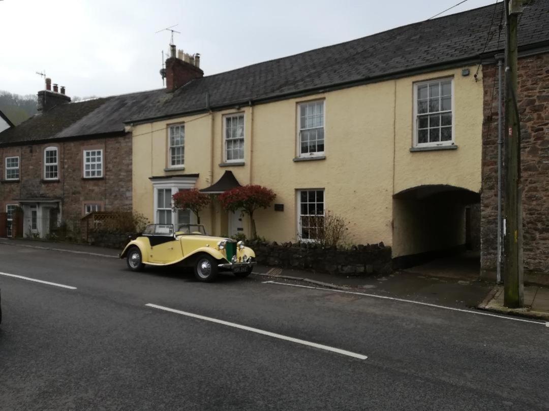 Heron House Bampton  Esterno foto